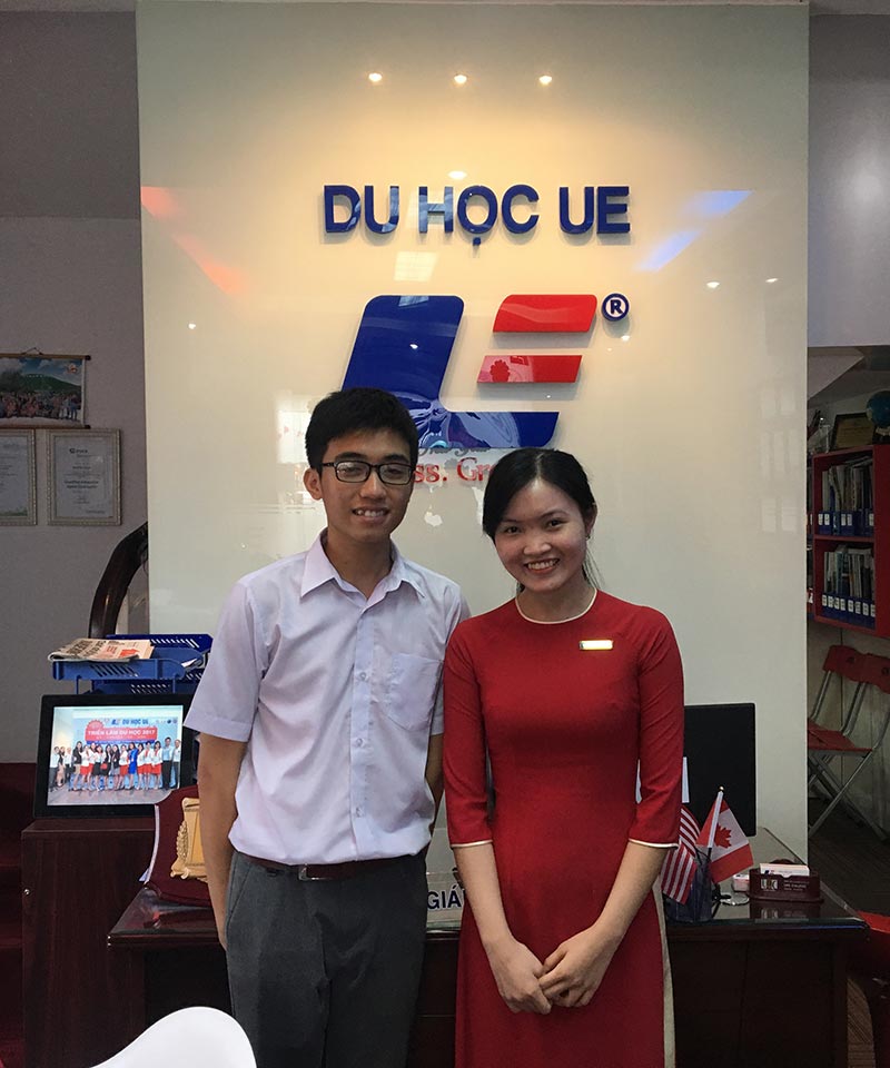 Nguyễn Anh Khoa - Earlham College